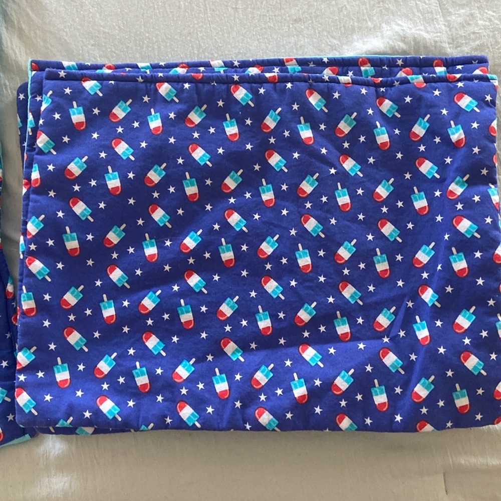 Custom Fourth of July placemats and runner
